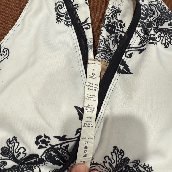 Lululemon Black and White Floral Halter Top size 8 - Picture 2 of 4